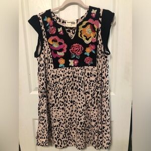 Savanna Jane Tan and Black Sleeveless V-Neck Sundress